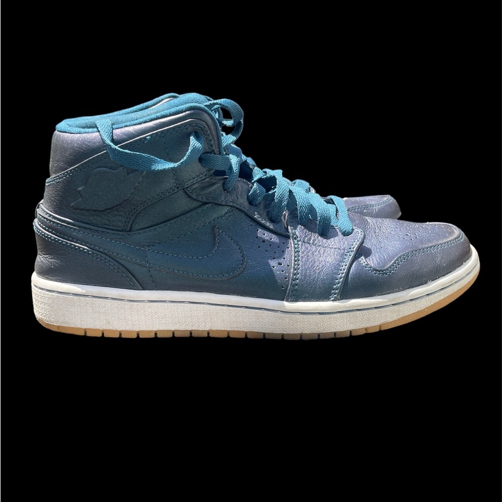 COPY - Jordan mid 8.5